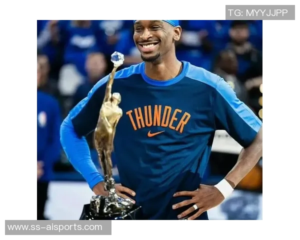 亚历山大续约雷霆再破纪录成为NBA历史最高年薪球员 亚历山大续约雷霆再破纪录成为NBA历史最高年薪球员