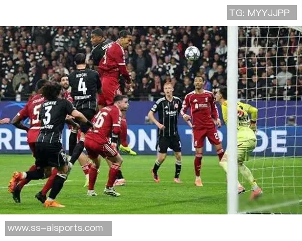 世体:阿森纳、利物浦和拜仁在关注卡马文加的情况 世体:阿森纳、利物浦和拜仁在关注卡马文加的情况